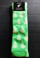 Load image into Gallery viewer, free size adult nz silver fern green new zealand souvenir feet warmer soft socks | marketzone christchurch