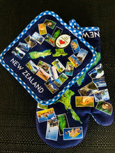 Load image into Gallery viewer, New Zealand Souvenirs - Oven Glove And Pot Holder Mitt Set 3 Designs
