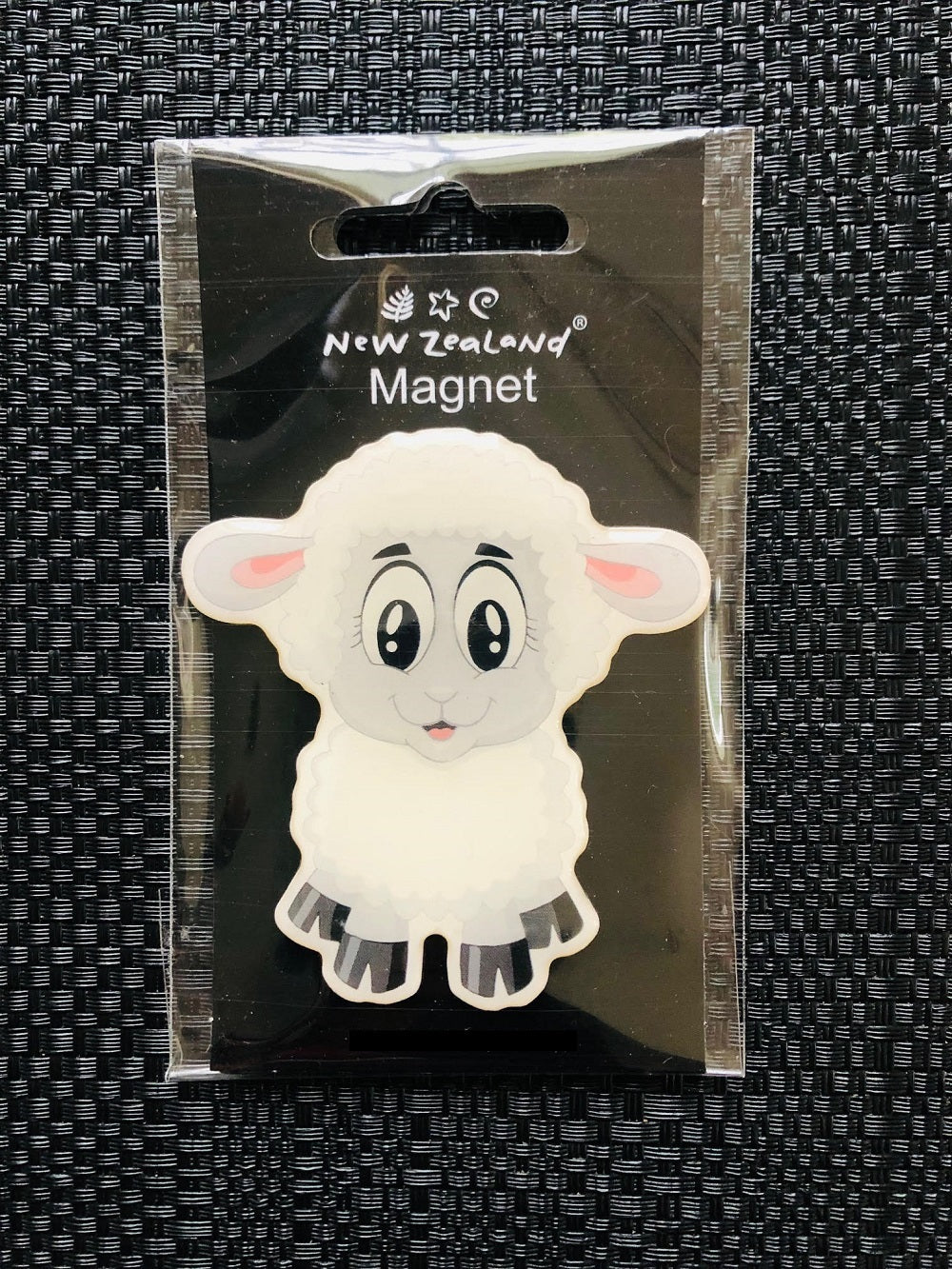 new zealand cute sheep - nz fridge magnet souvenir | marketzone christchurch